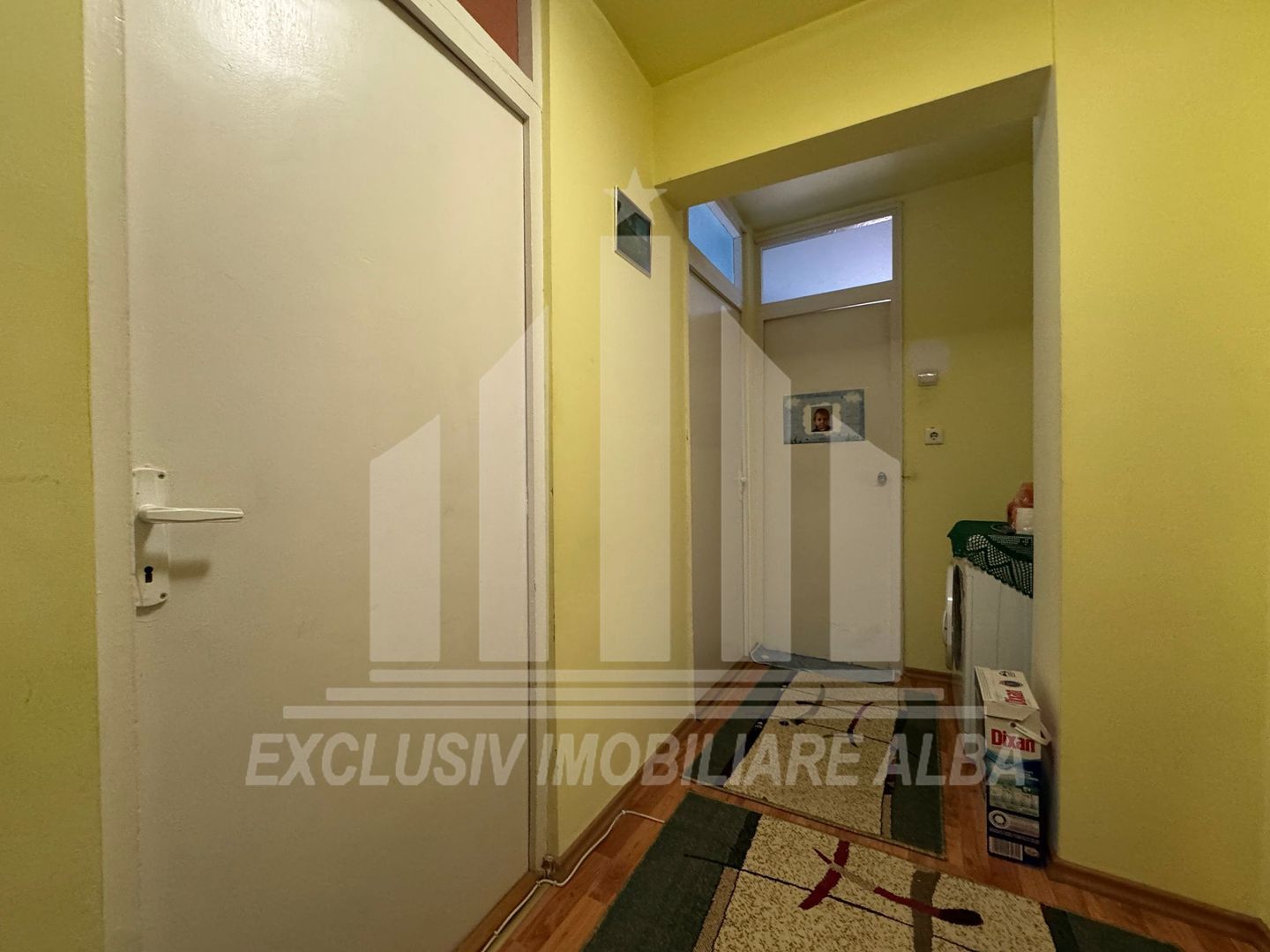 Apartament cu 4 camere decomandate, Centru - Poză 4