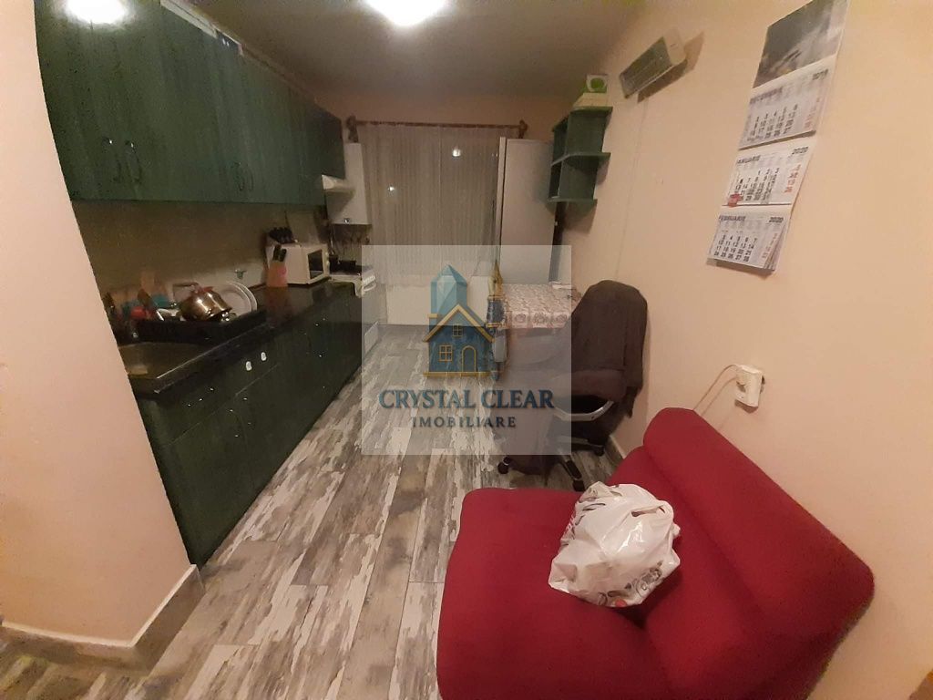 Apartament cu 2 camere - cartier 7 noiembrie, zona Piața de zi - Poză 2
