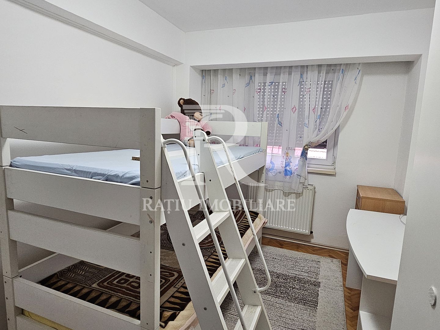Apartament cu 3 camere | Parcare Supraterana | Onestilor | Oradea - Poză 6