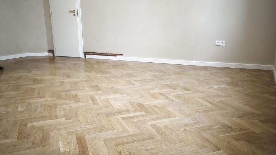 Casa multifunctionala cu salina – 2 spatii comerciale  Aleea Carpați - Poză 2