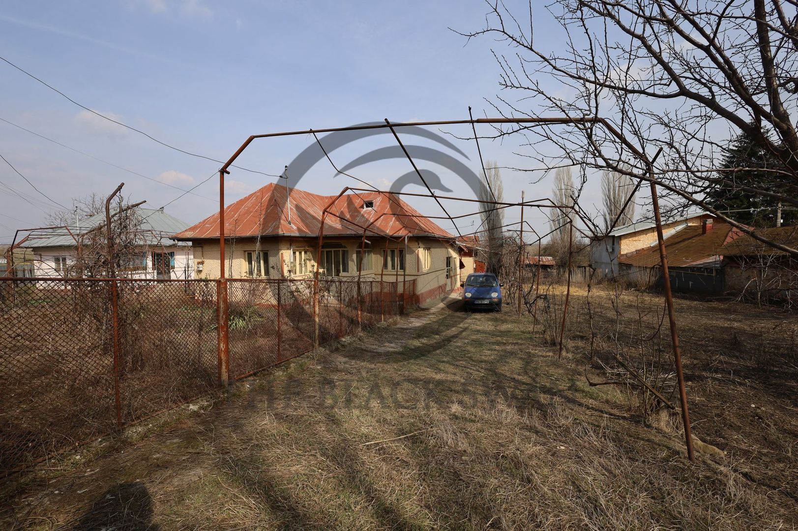 Casă de vânzare | 1.059mp teren | Filipeștii de  Târg | Comision 0% - Poză 1