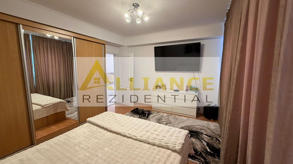 Oportunitate! Casa P+E+M confort si spatiu generos - Poză 19