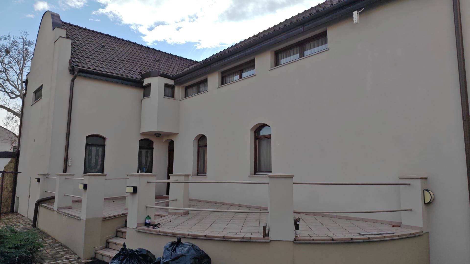 Vând vilă în Timișoara, multifuncțională - Poză 1