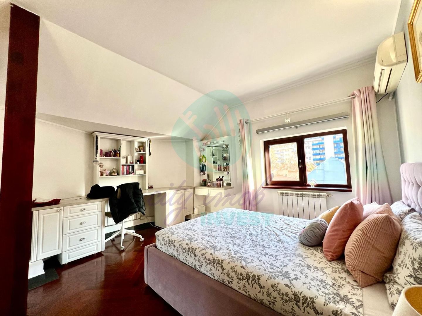 APARTAMENT PREMIUM IN VILA-FINISAJE DE LUX-UNIRII-CURTE PROPRIE - Poză 7