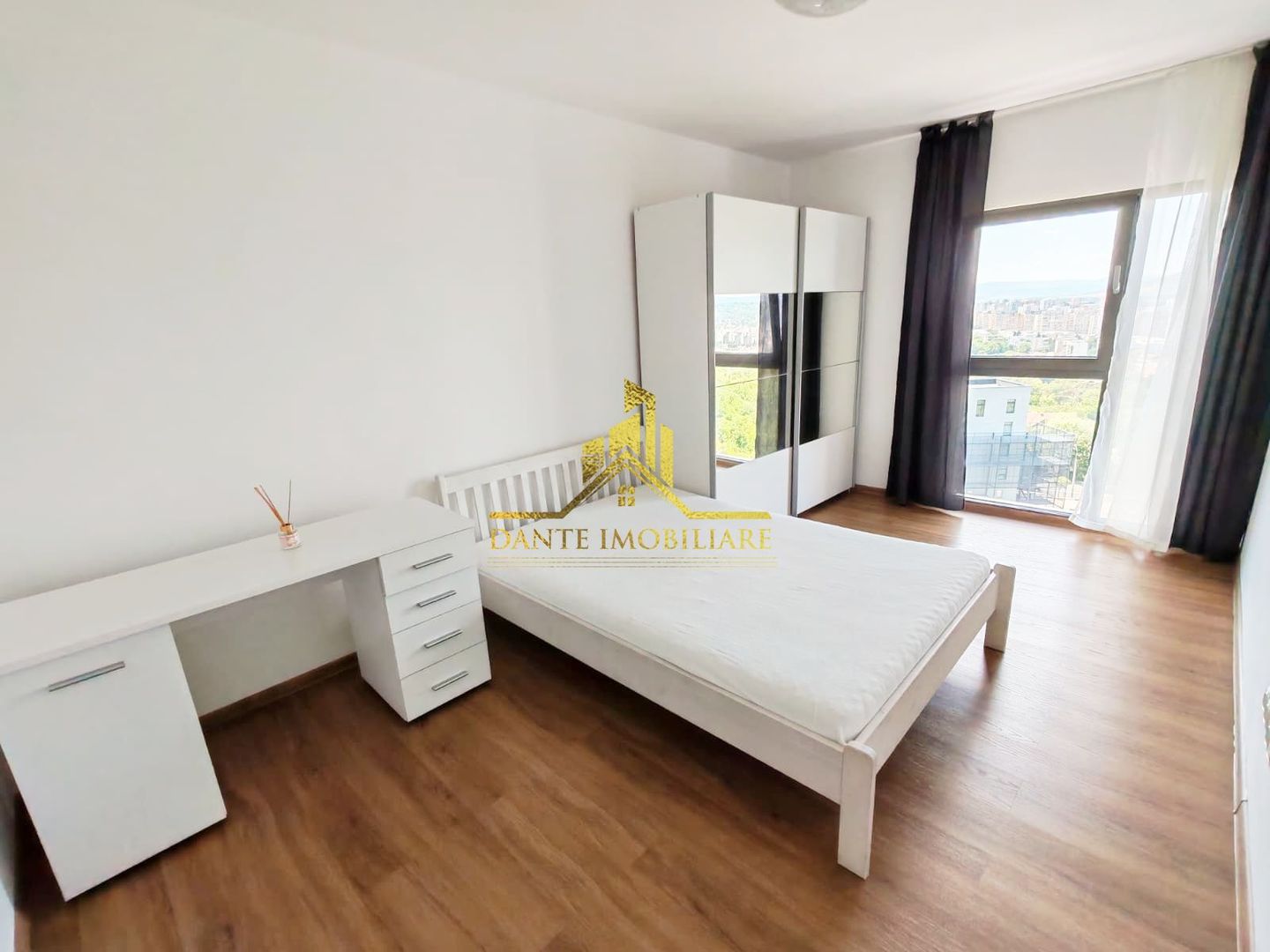 3 camere, mobilat modern, bloc nou, terasa, parcare, Zorilor, Scala - Poză 13