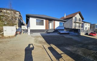 Casă modernă pe un singur nivel– confort, lumină și intimitate, aproape de Sibiu - Poză 8