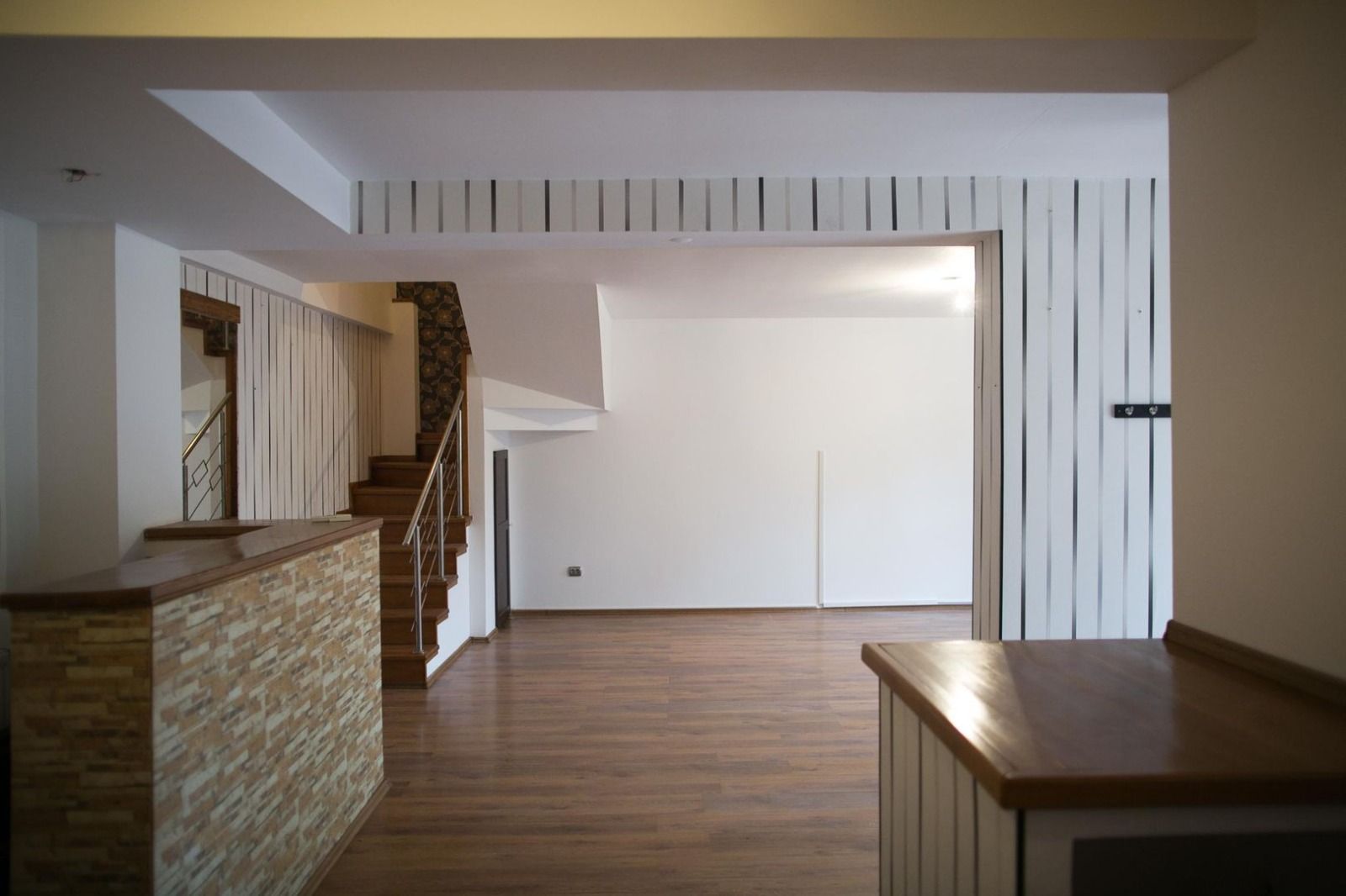 CASA COCHETA 4 CAMERE +LOC DE PARCARE || BANEASA - Poză 5