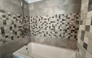 Apartament 1 camera NEMOBILAT/BIROU Bucium - Poză 9