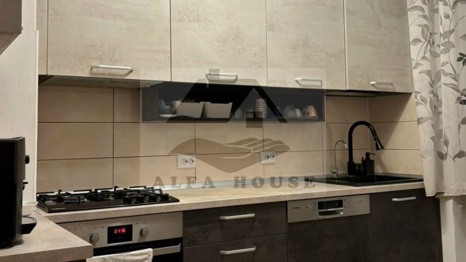 Apartament cu patru camere, zona Centrul Civic - AFI Mall,  74 mp - Poză 4