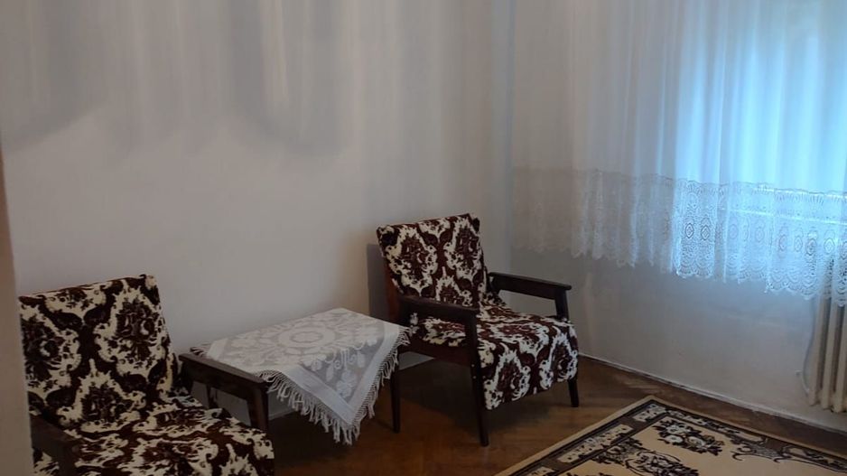 ageuropa.ro vinde Ap. 2 cam. 55mp Etaj 2 în Carpați 1. - Poză 4