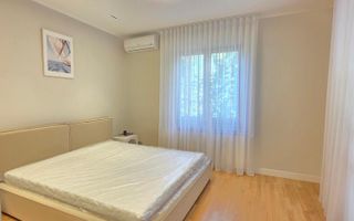 Apartament cu 3 camere in vila Capitale - Poză 8