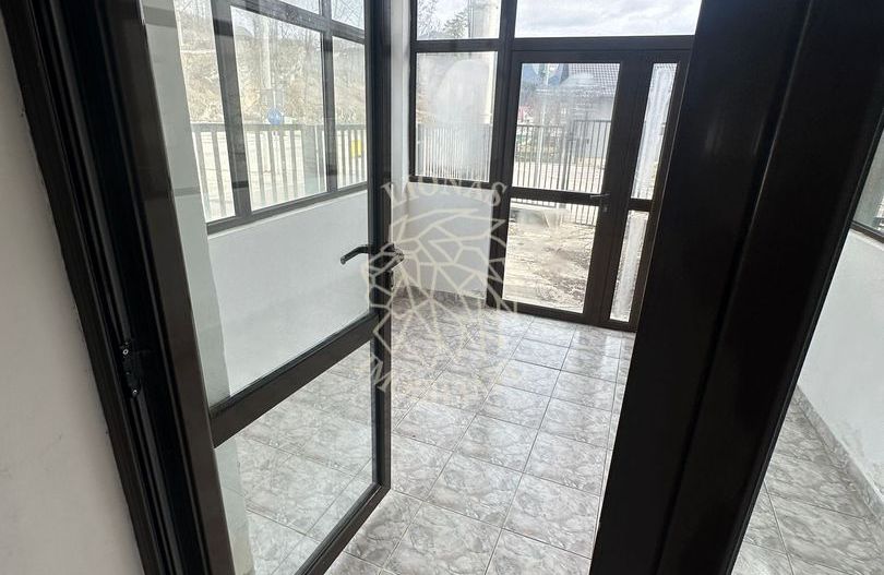 Casa 8 camere 233 mp-ideal locuire/cabinet/ pensiune- Sangeorz-Bai - Poză 5