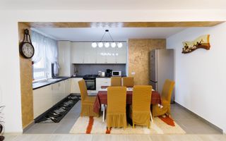 3 Camere / 92 mp / Mobilat Utilat / Parcare - Poză 3