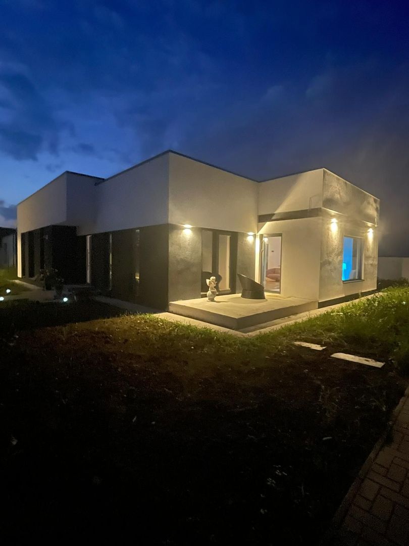 Moara Vlasiei / Caciulati, finisaje premium, 4 camerere, teren 550 mp - Poză 10