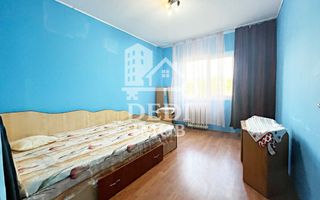 Apartament cu 3 camere de inchiriat, zona Rogerius, Oradea - Poză 4