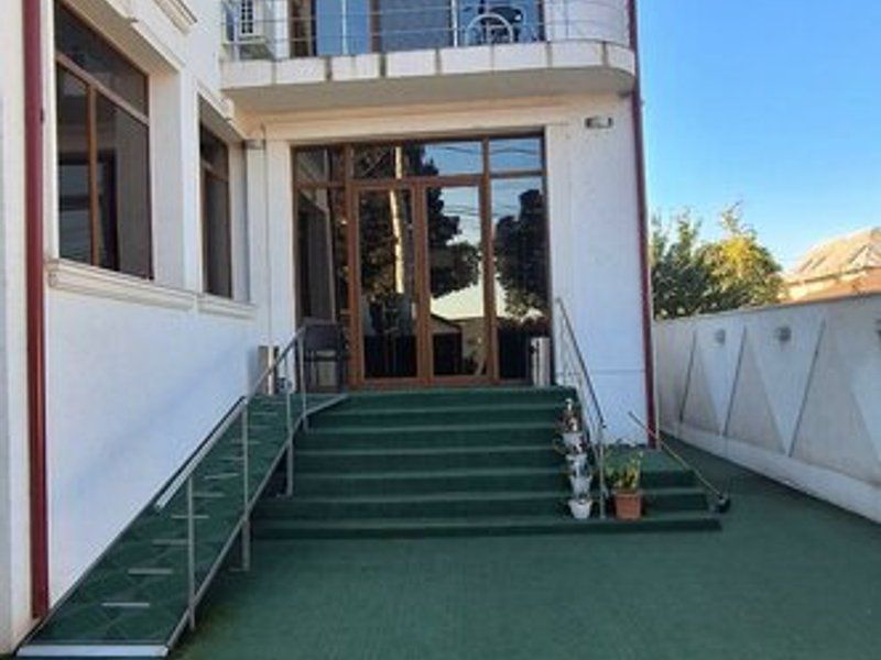 Casă / Vilă cu 8 camere de vânzare - Poză 5