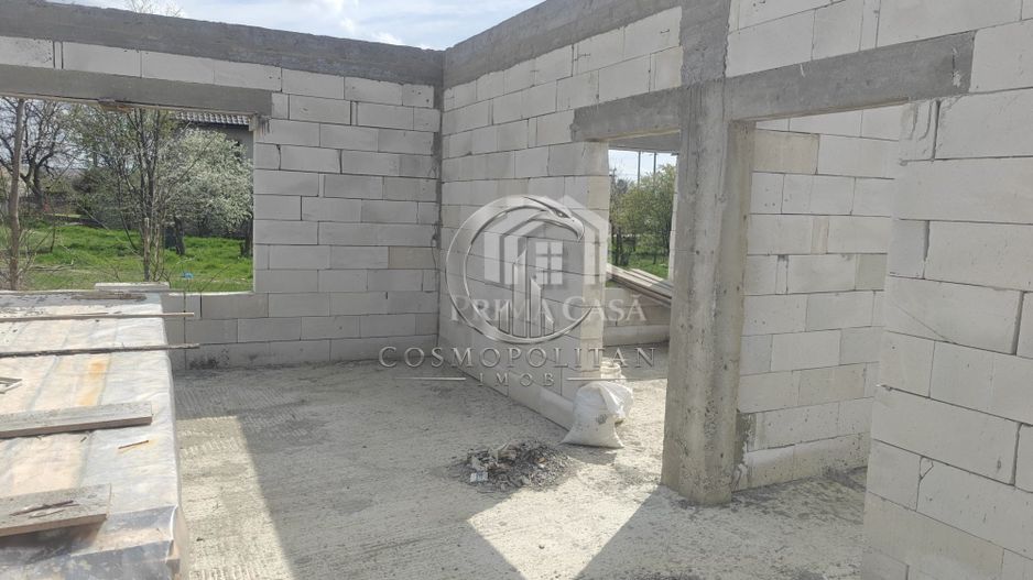 Casa in constructie si teren in Vernesti BZ SC=150mp teren=509mp d=20m - Poză 13