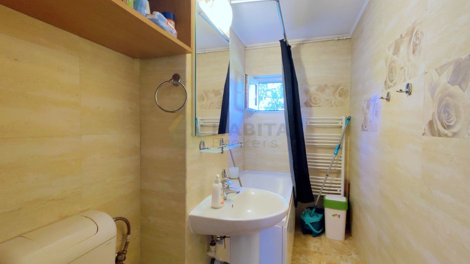 Decomandat, la cateva minute de parc si metrou - Poză 5