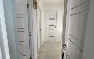 Apartament 3 camere | Lift | 70MPU | Vasile Aron - Poză 4