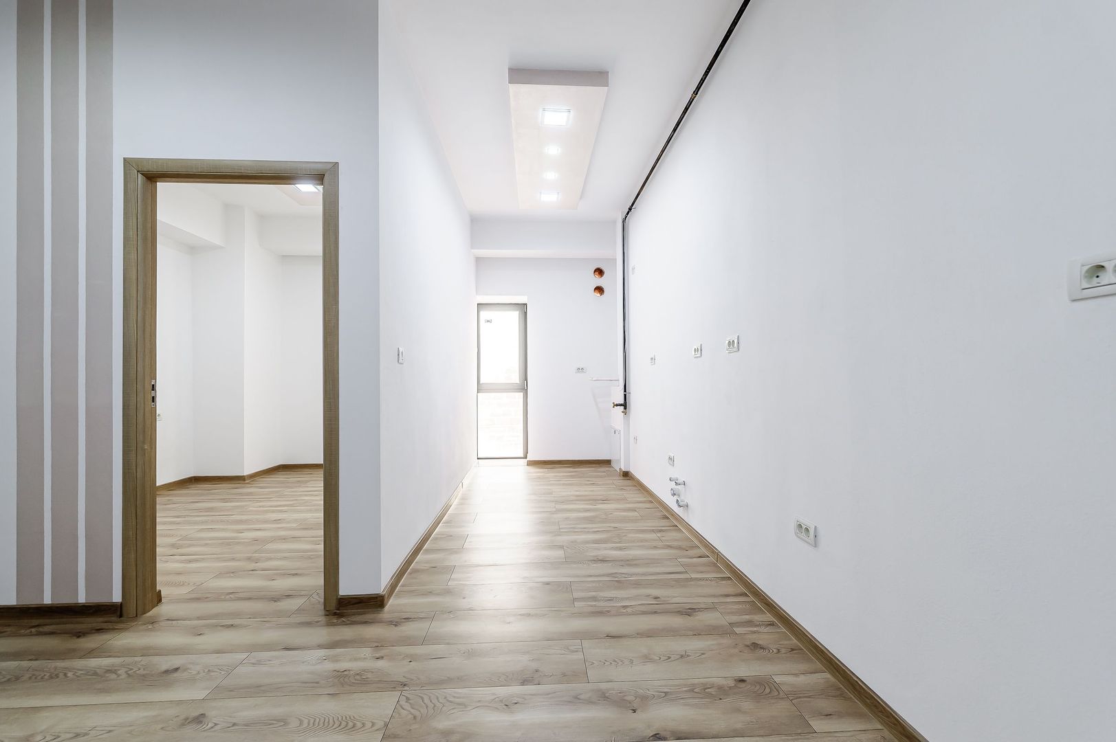 Apartament NOU - Clădire Istorică - Arad - Ideal pentru Investiții! - Poză 2