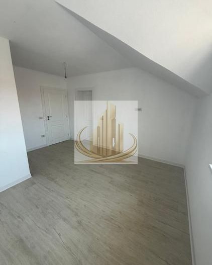 Duplex modern, 4 cam, 2 bai | 120 mp utili | Teren 336 mp | 2 fronturi - Poză 6