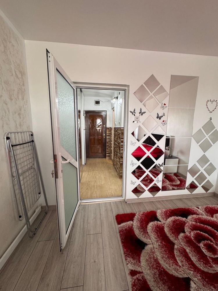 Garsoniera  Tiglina 1,mobilata si utilata - Poză 6