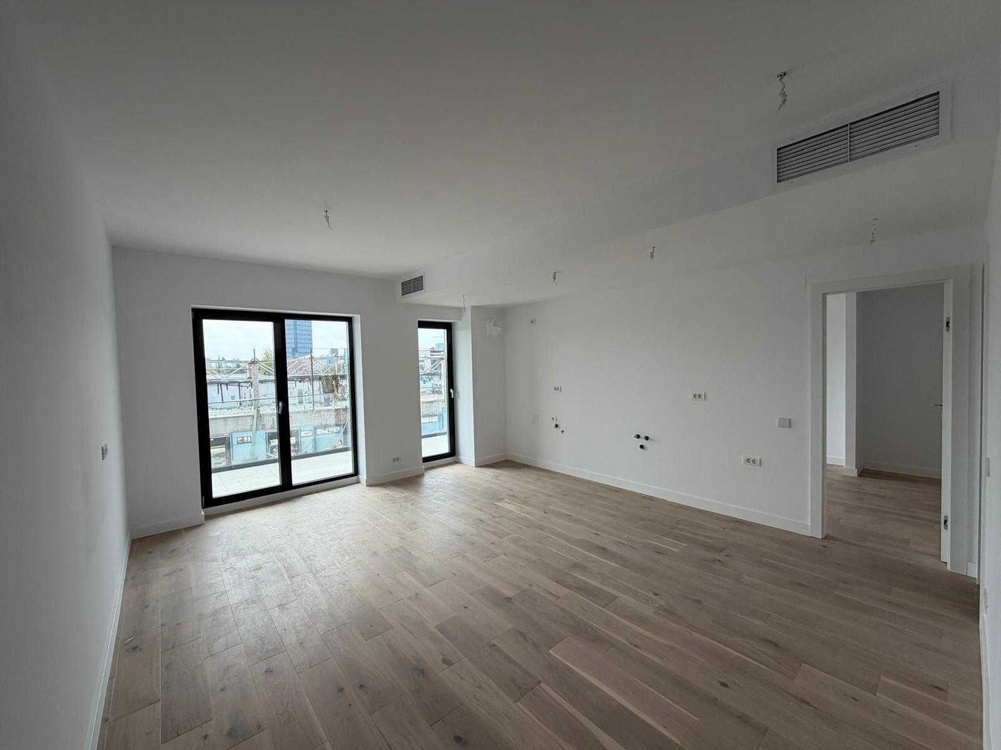 Apartament 2 camere The Level 3 |  Piata presei libere |  Parcare subterana - Poză 1