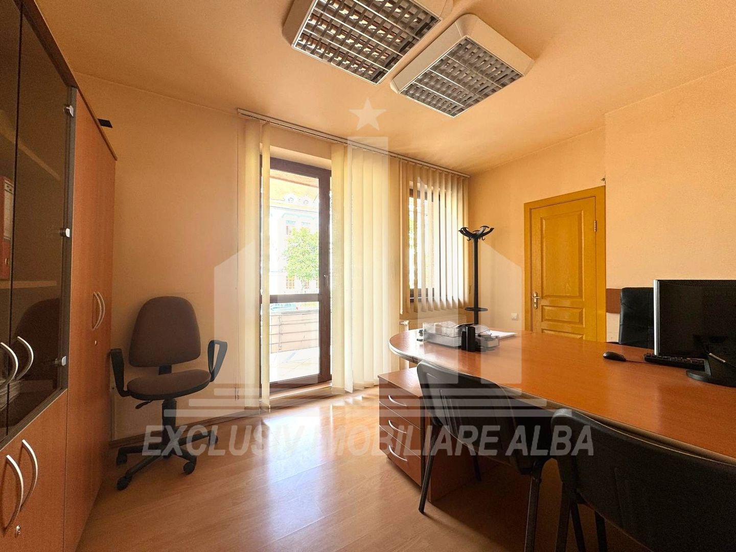 Spatiu de birouri P + 2E de vanzare, Cetate - Poză 7