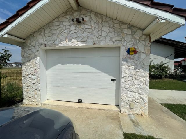 CASA INDIVIDUALA IN DUMBRAVITA - Poză 3