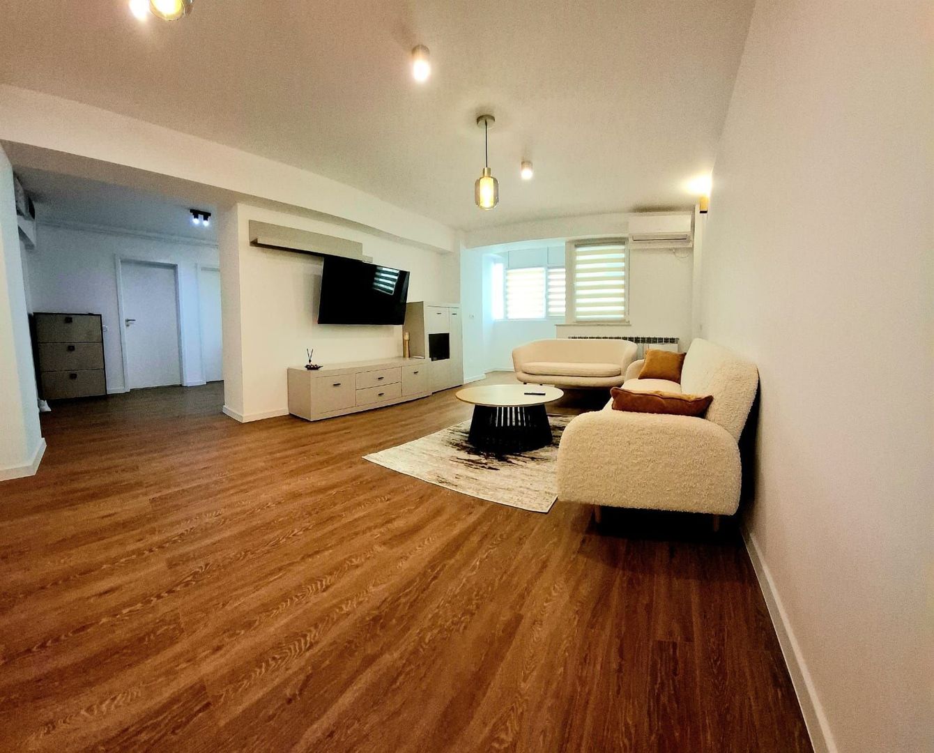 Apartament 2 camere- Craiovita - Poză 2