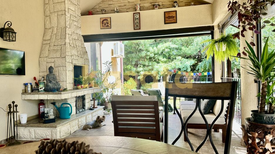 Vila care redefinește echilibrul între rafinament, spațiu și liniște - Poză 5