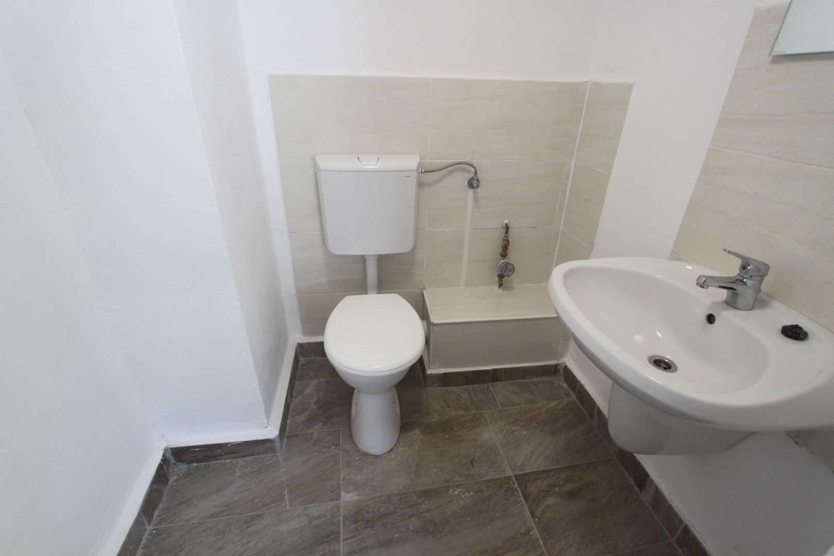 Spațiu comercial - 58 mp de închiriat -  Badea Cartan - Poză 5