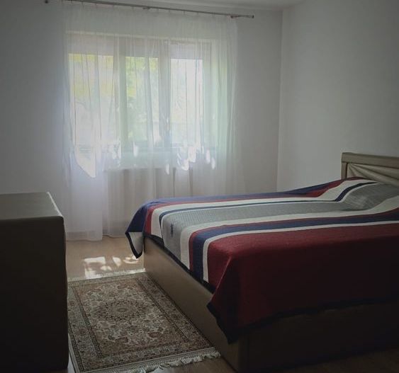 Apartament 3 camere de inchiriat , 2 locuri de parcare - Poză 2