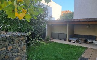 Curte proprie 66mp. Loc de parcare. Pozitie excelenta - Poză 2