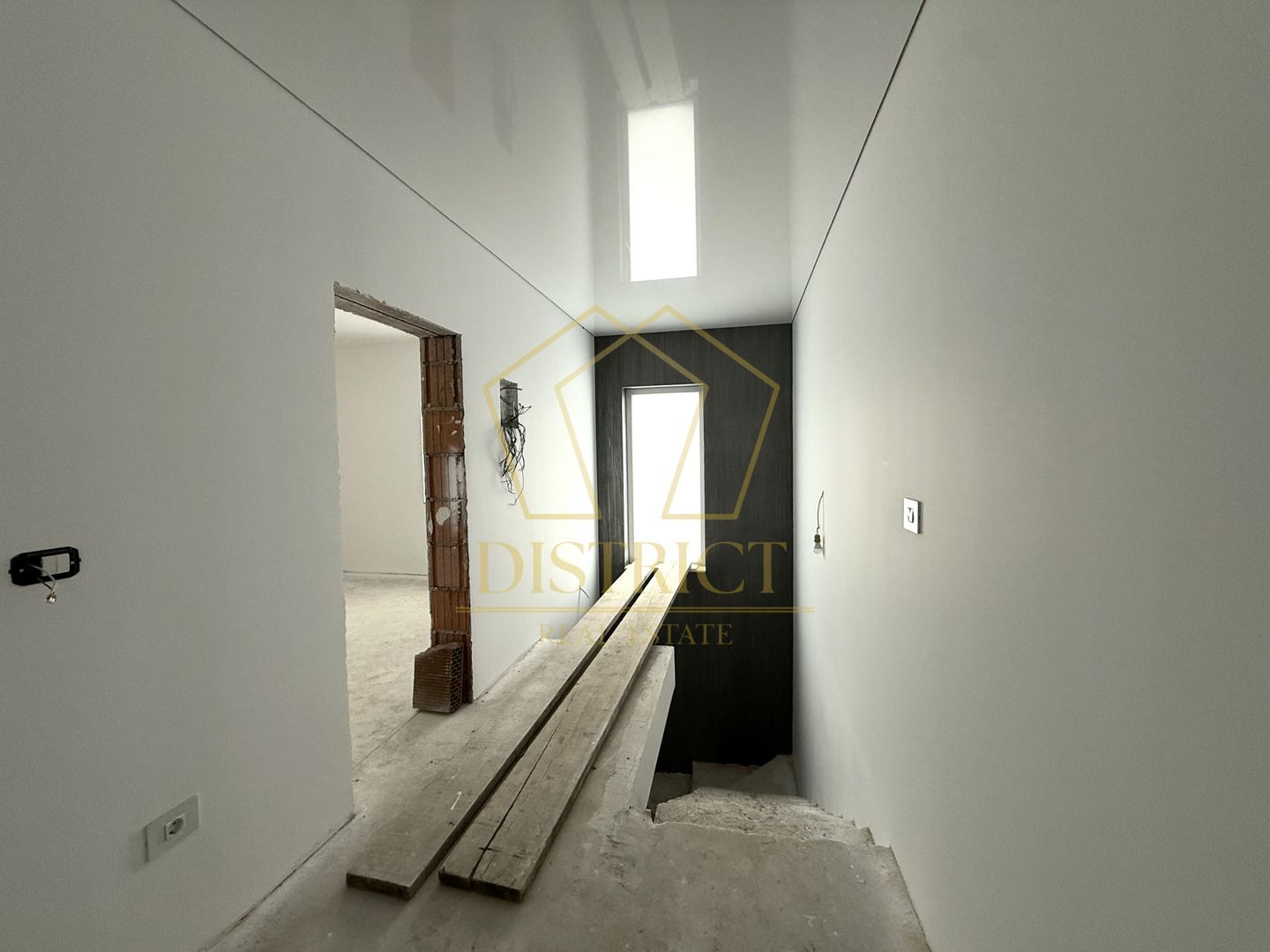 Duplex cu 4 camere si finisaje premium | Sacalaz - Poză 9