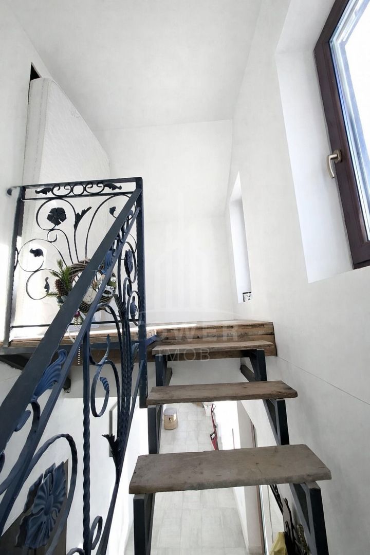 Casa renovata in Fantanele - Poză 14