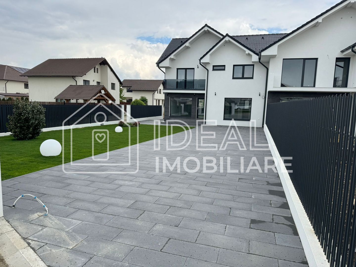 Casa cu 4 camere si 470 de mp de curte, in Cartierul Arhitectilor - Poză 2