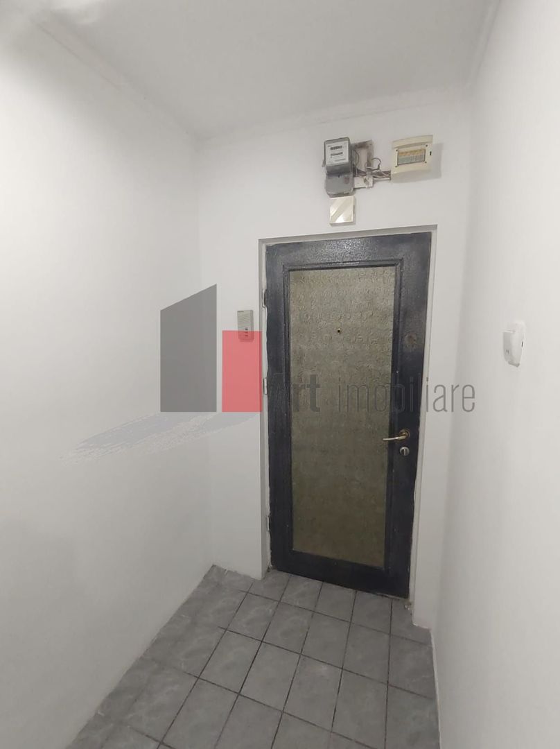 Vânzare apartament decomandat 3 camere cu centrală - Str. Baciului - Poză 6