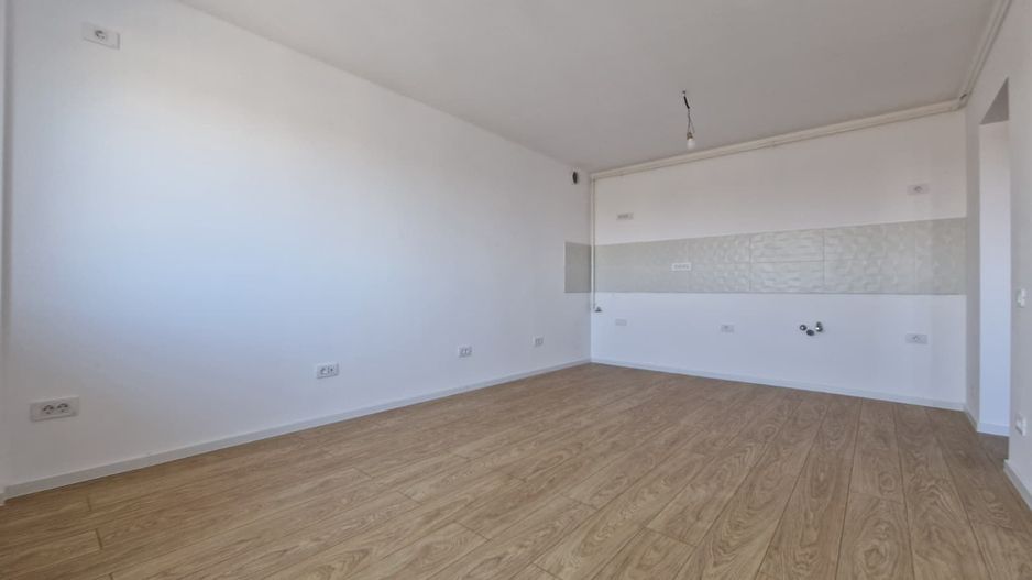 Garsoniera dubla 36 mp, dormitor separat, bloc 1984, renovata integral - Poză 9