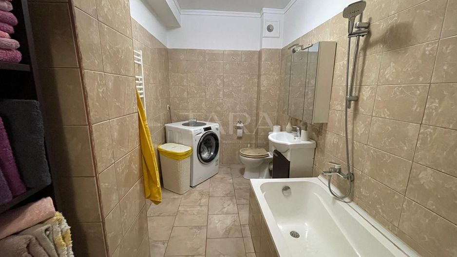 Apartament cu doua camere, zona Petrom. Confortabil si accesibil! - Poză 7