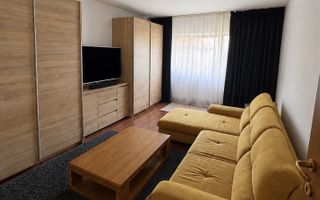 Apartament de 2 camere, 55mp, decomandat, parcare, zona Plopilor - Poză 1