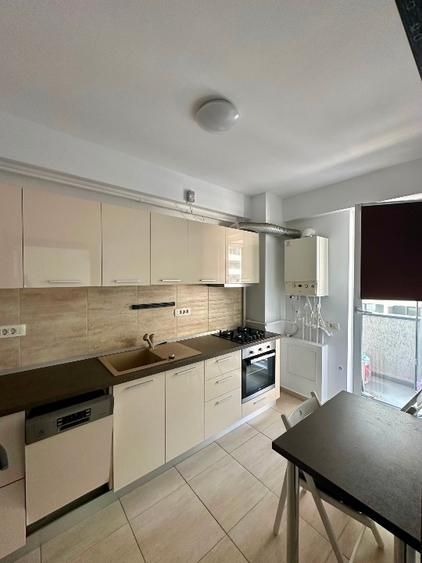 Parcul Carol, mobilat/utilat complet, posibilitate loc parcare subteran - Poză 6