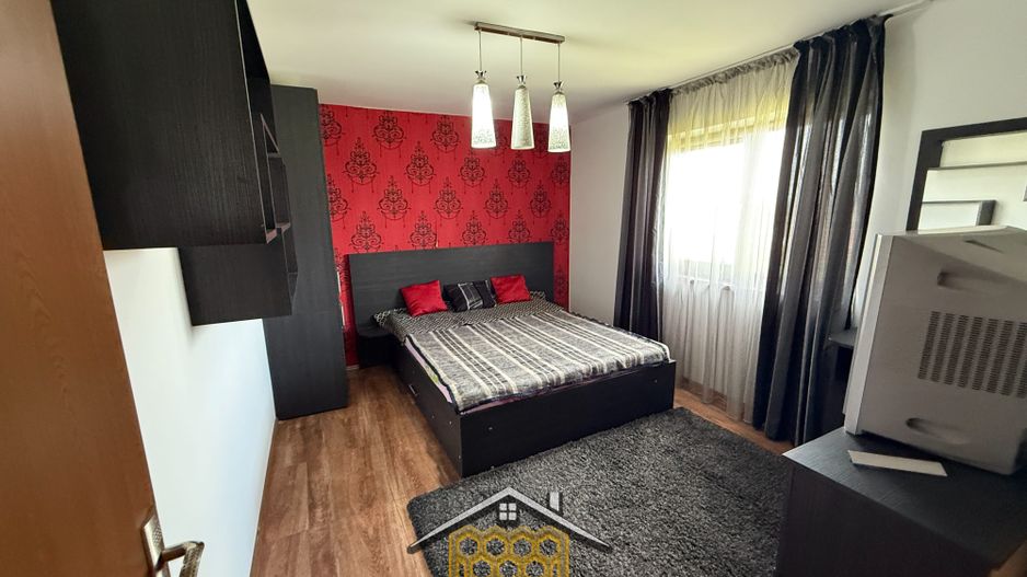 Casa P+1+Pod in Ghercesti, complet mobilata si utilata - Poză 9