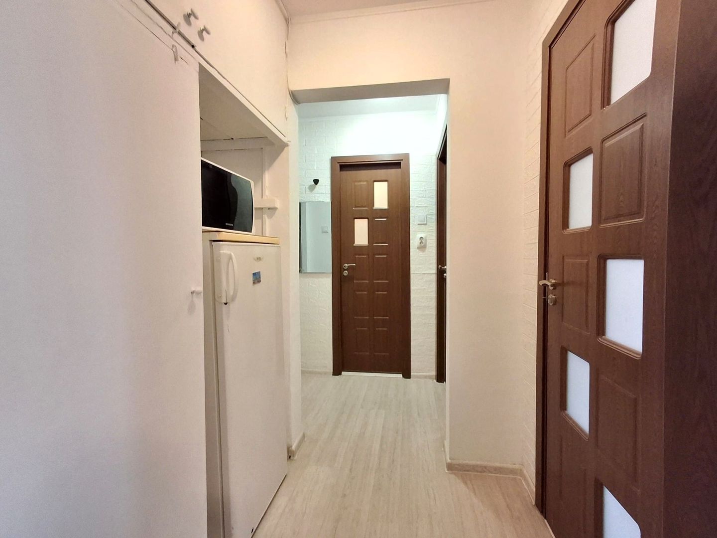 De Vanzare 2 Camere Bd Constantin Brancoveanu Bloc Fara Risc - Poză 17