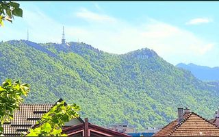 Apartament 4 camere de vanzare/ zona Tractorul - Poză 1