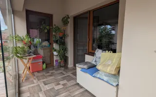 3 cam, 84mp, terasa sticla, curte 69mp, 2 parcari, boxa |Drumul Fermei - Poză 17