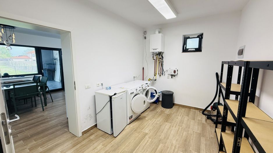 Giroc Central | Casă renovată complet | 4 camere | 2 bai - Poză 16