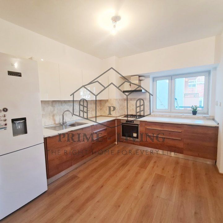 APARTAMENT COCHET DE 3 CAMERE LA INCHIRIERE LANGA HERASTRAU - Poză 2