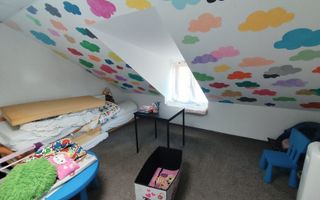 Vila de inchiriat/ Spatiu comercial.(etaj1/mansarda) Domenii - Poză 6