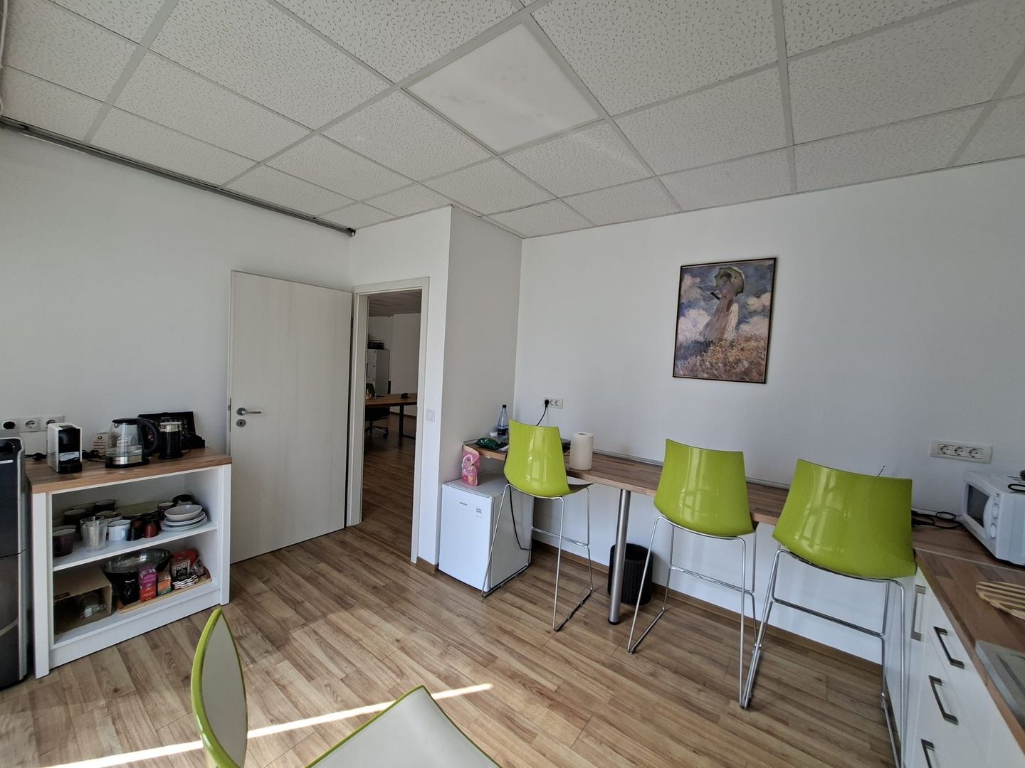 Spațiu pretabil birouri/cabinete medicale - Poză 36
